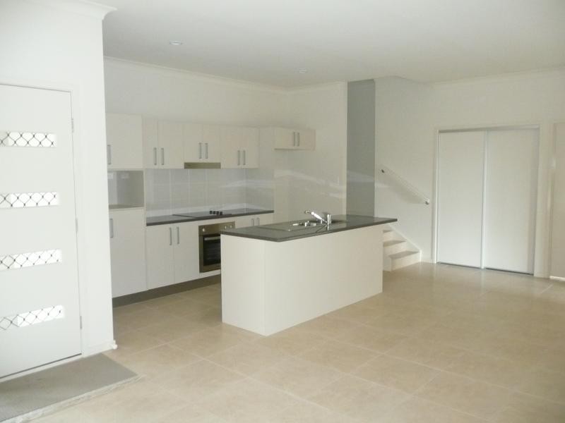 1-29 filbert, Upper Coomera QLD 4209