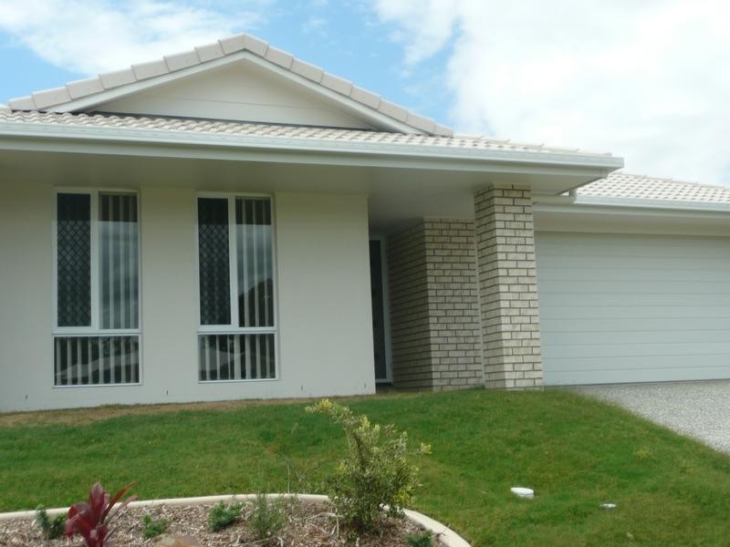 17 Beaumont, Pimpama QLD 4209