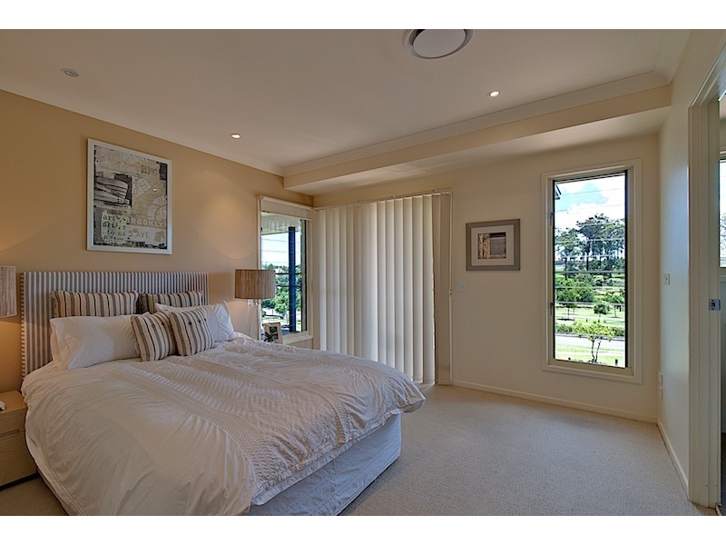 19 Bishopwood, Upper Coomera QLD 4209