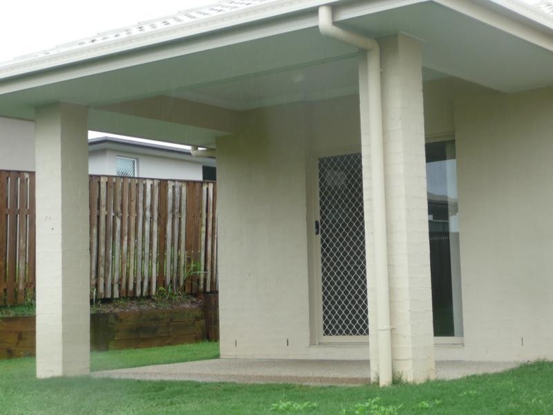 17 Amarath, Upper Coomera QLD 4209