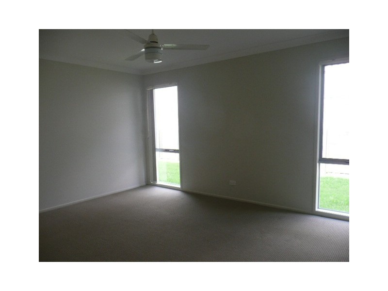 10 Jenley, Upper Coomera QLD 4209