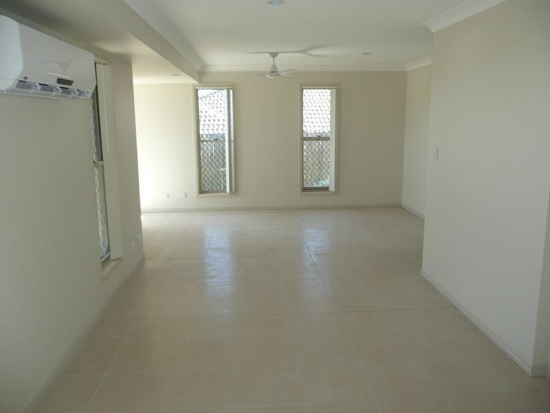 1/36 Filbert street, Upper Coomera QLD 4209