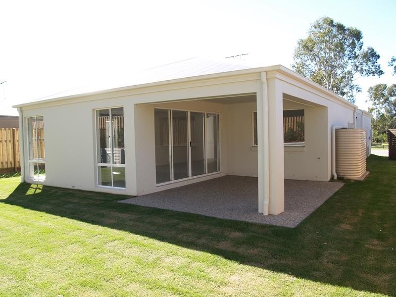 33 Rivervale, Ormeau QLD 4208