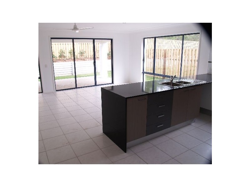 37 Rivervale Street, Ormeau QLD 4208