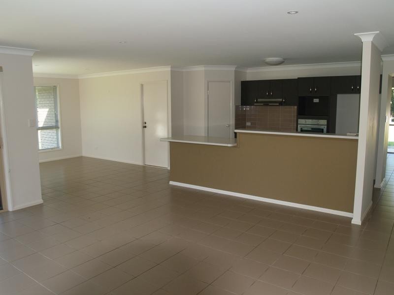 16 Dine Court, Upper Coomera QLD 4209