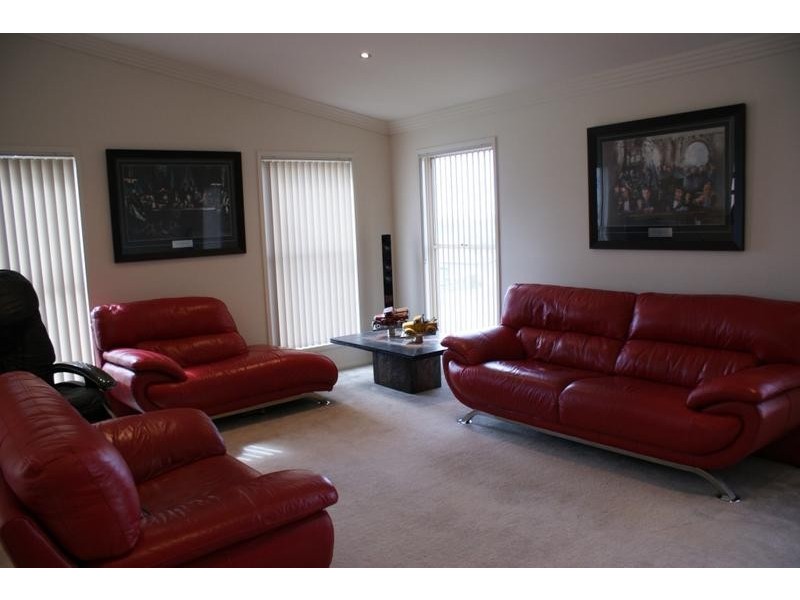 22 Sundew Cres, Upper Coomera QLD 4209