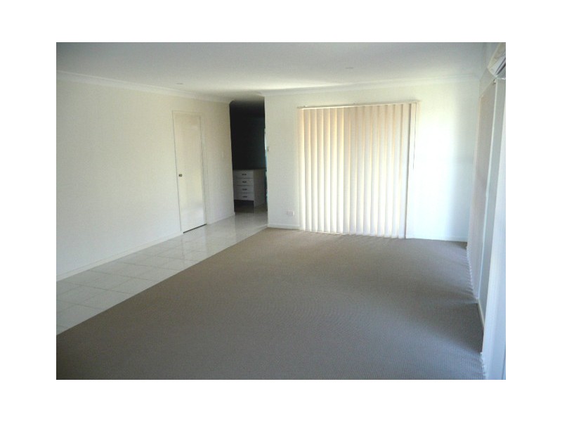 16 Ansett Way, Upper Coomera QLD 4209