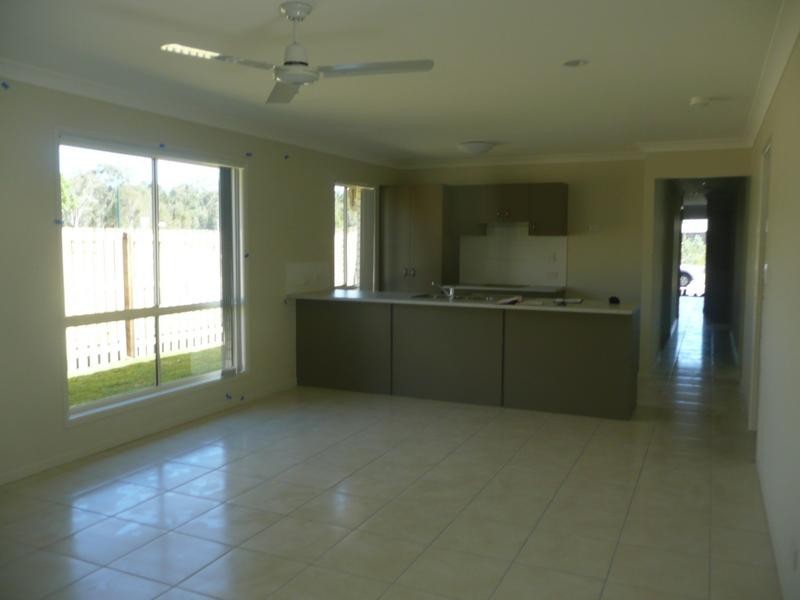5 Salzburg Road, Pimpama QLD 4209