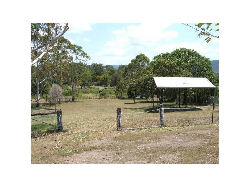 29 Ruth Terrace, Oxenford QLD 4210