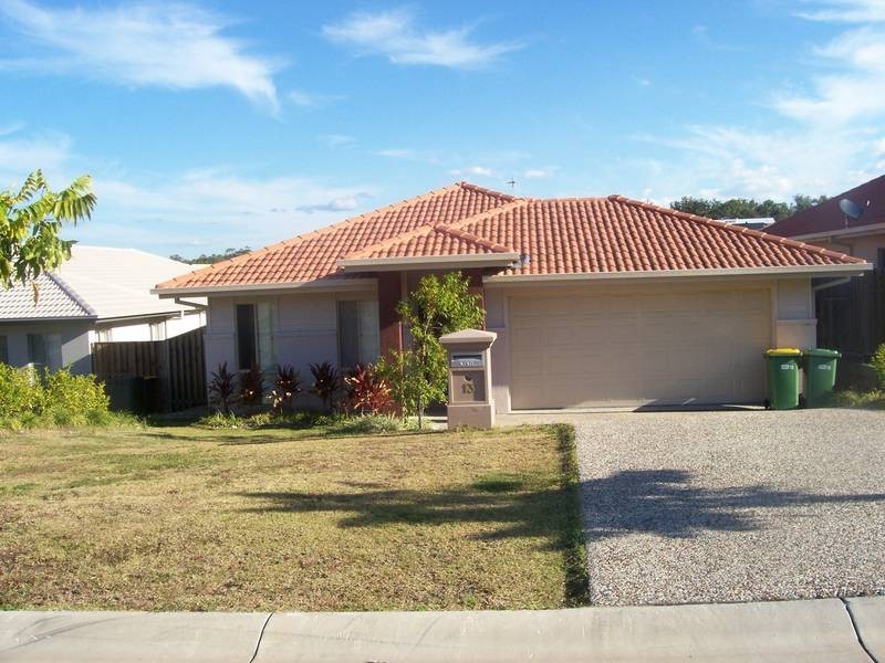 13 Starush Court, Upper Coomera QLD 4209