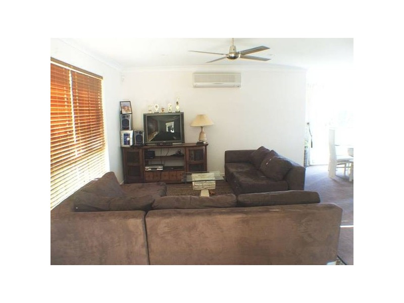 15 Kaizlee Crescent, Upper Coomera QLD 4209