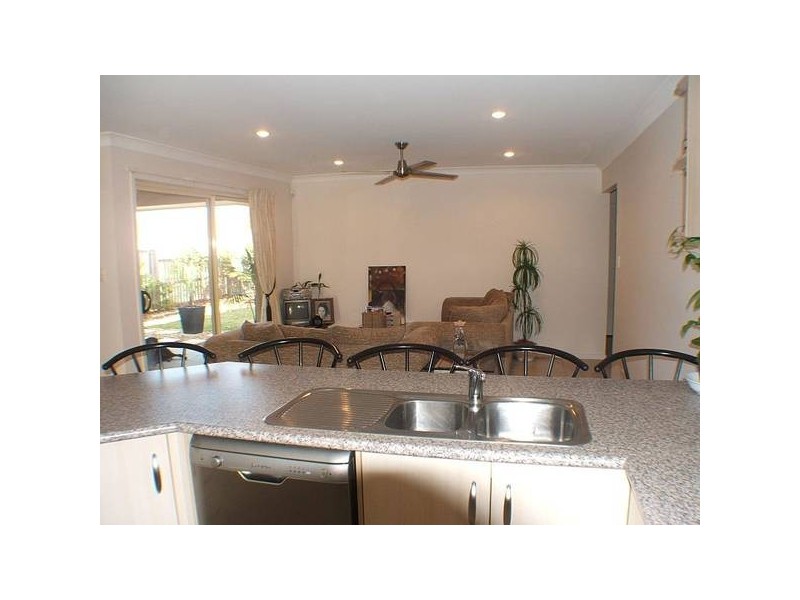 15 Kaizlee Crescent, Upper Coomera QLD 4209