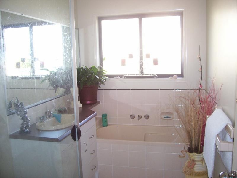 13 Kaizlee Crescent, Upper Coomera QLD 4209