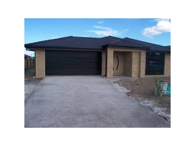 18 Kingsford Drive, Upper Coomera QLD 4209