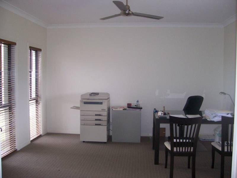 6 Ragamuffin Drive, Coomera QLD 4209