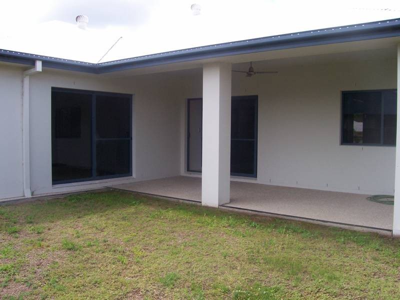 6 Ragamuffin Drive, Coomera QLD 4209