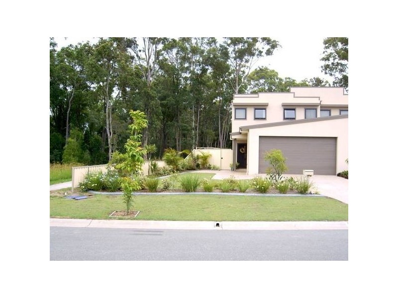 1/7 Dine Court, Upper Coomera QLD 4209