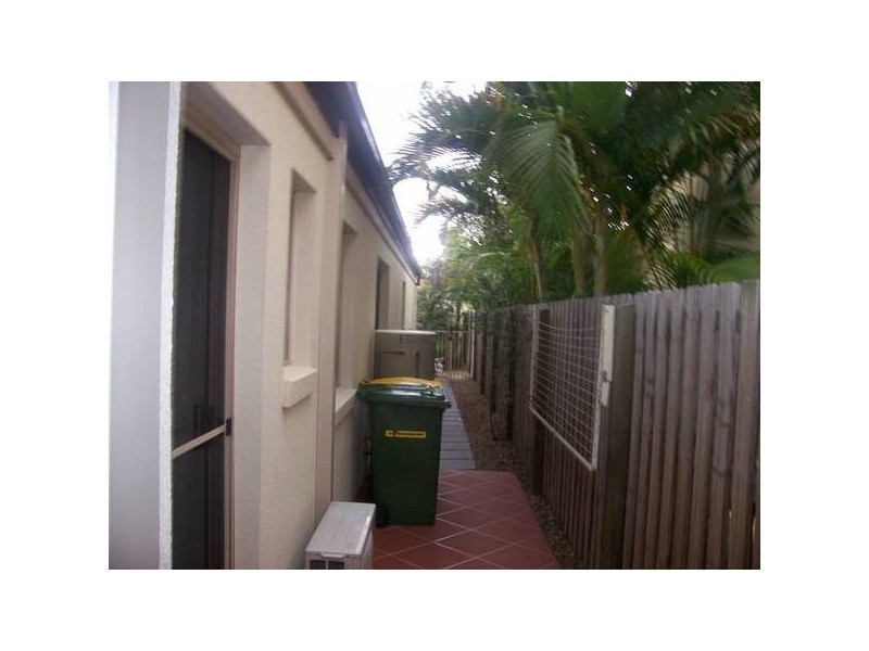 Hope Island QLD 4212