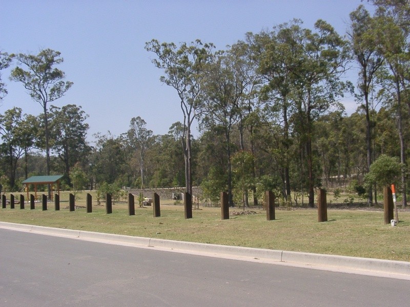 1/8 Seashell Avenue, Coomera QLD 4209