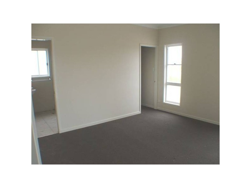 329 Wings Street, Upper Coomera QLD 4209