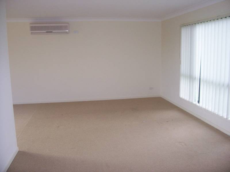 11 Denton Street, Upper Coomera QLD 4209