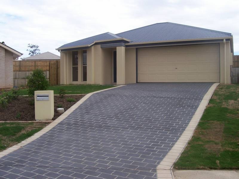 15 Moonie Drive, Coomera QLD 4209