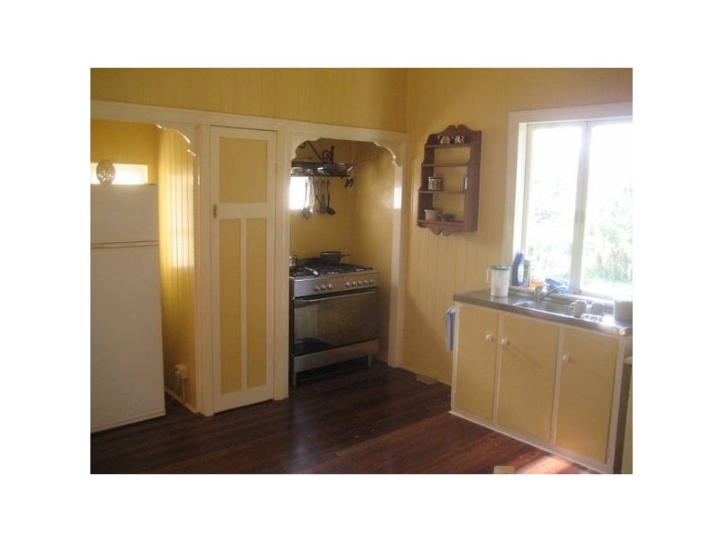102 High Street, Russell Island QLD 4184