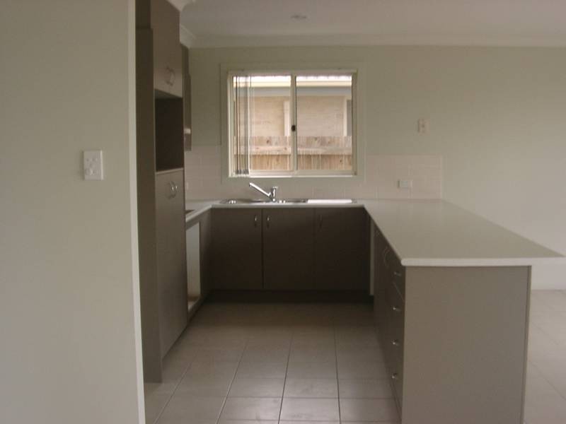 8 Moorhen Street, Coomera QLD 4209