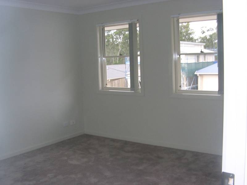 8 Moorhen Street, Coomera QLD 4209