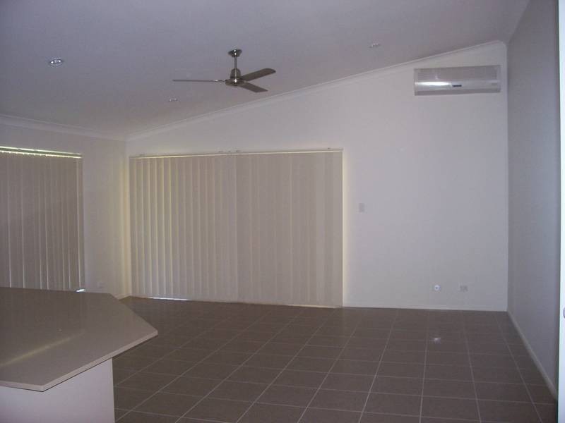 7 Amaray Drive, Upper Coomera QLD 4209