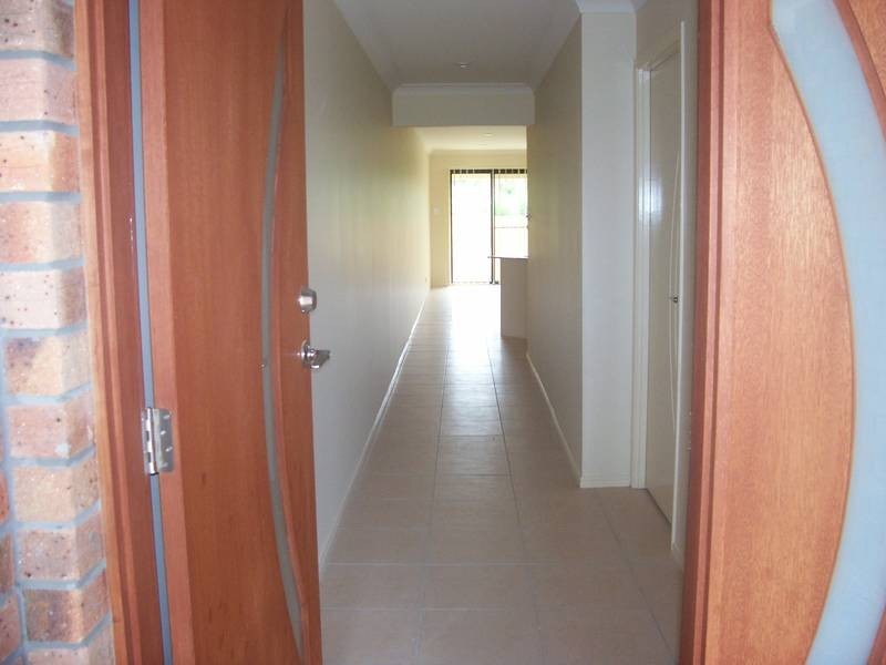 1/15 Moss Street, Pimpama QLD 4209