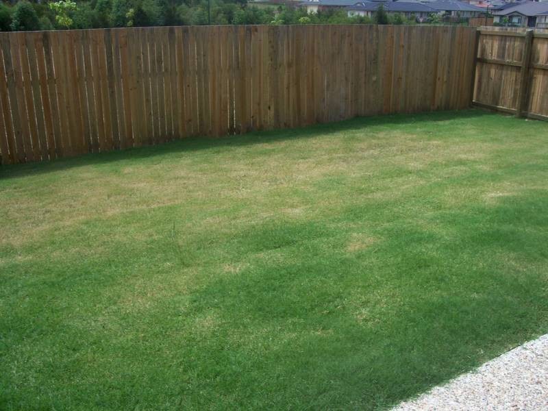 1/15 Moss Street, Pimpama QLD 4209