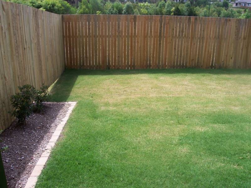 1/15 Moss Street, Pimpama QLD 4209