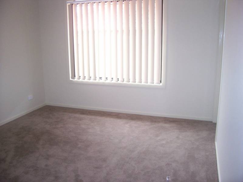 4 Heron Close, Coomera QLD 4209