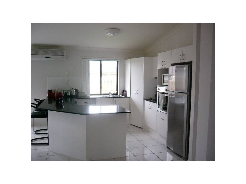 12 Moss Terrace, Pimpama QLD 4209