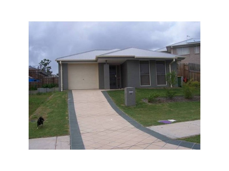 3 Trillers Avenue, Coomera QLD 4209