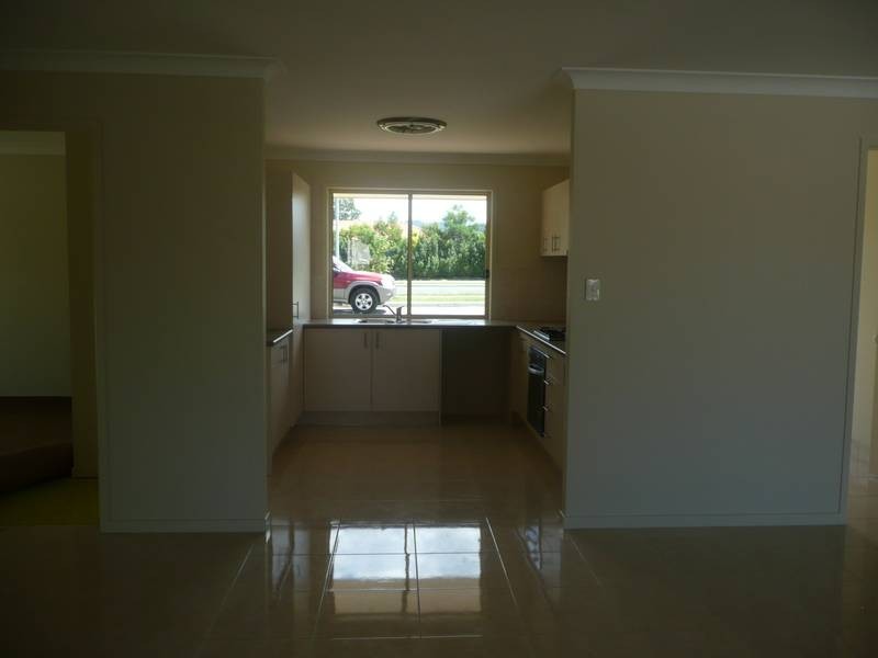 34 Kingsford Drive, Upper Coomera QLD 4209