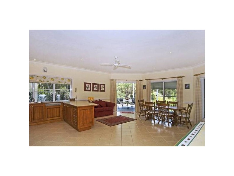 77 Ruffles Rd, Willowvale QLD 4370