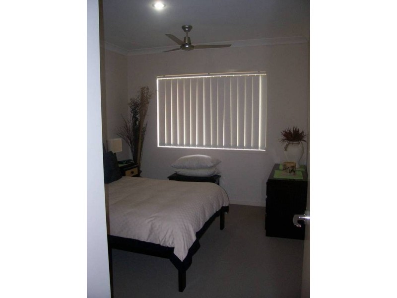 21 Starush Court, Upper Coomera QLD 4209
