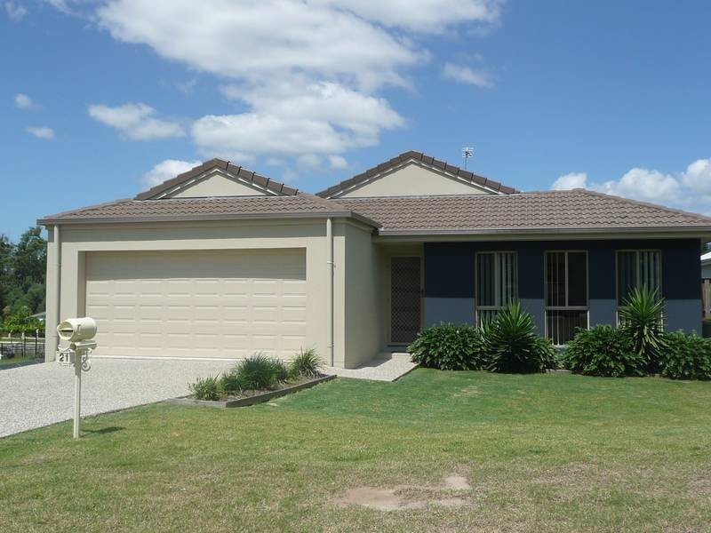 21 Starush Court, Upper Coomera QLD 4209