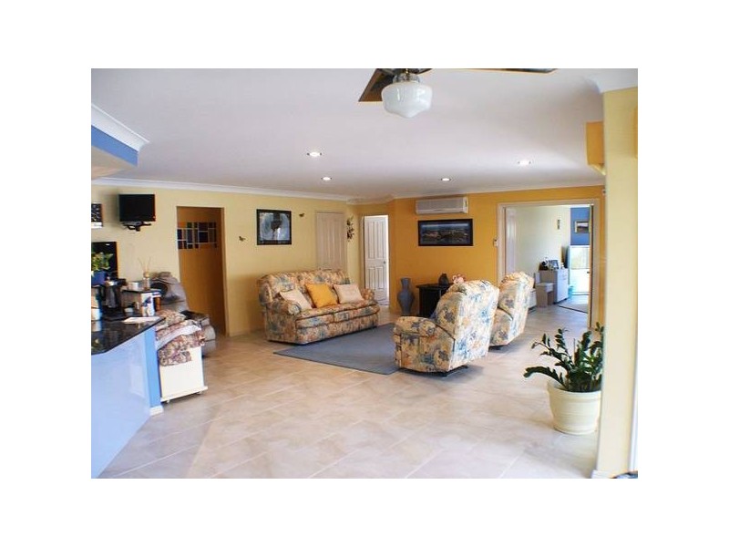 13 Old Kent Road, Upper Coomera QLD 4209
