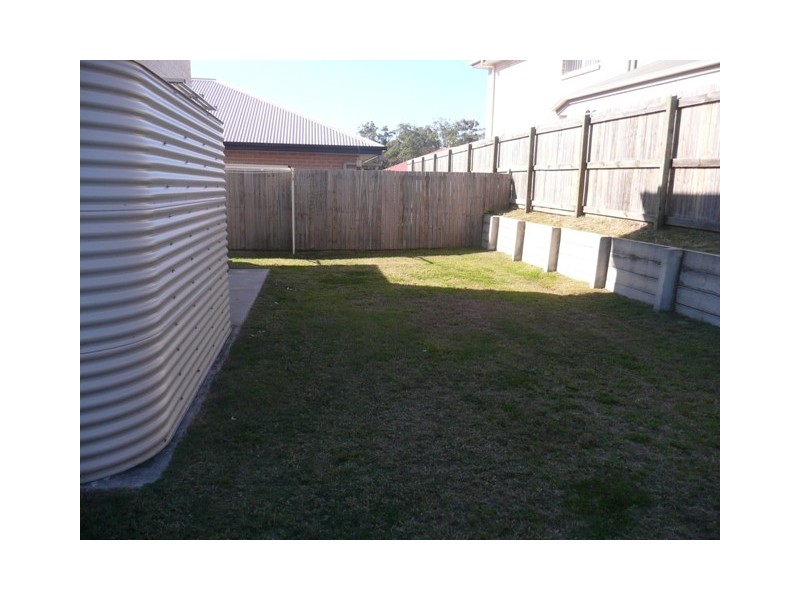 9 Leichhardt Street, Coomera QLD 4209