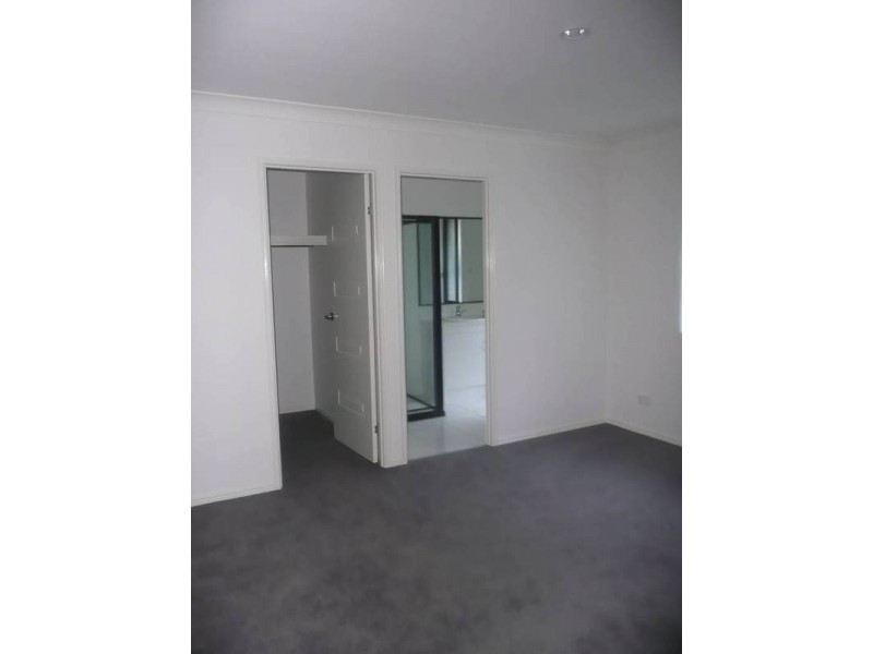 24 Mungana Drive, Upper Coomera QLD 4209