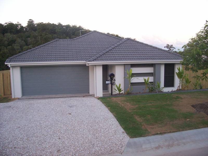102 Treeline Cct, Upper Coomera QLD 4209