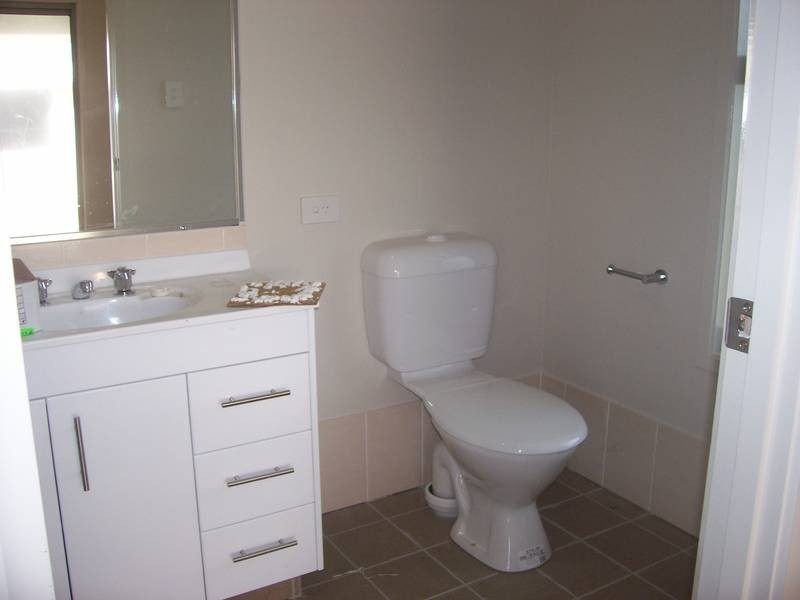 102 Treeline Cct, Upper Coomera QLD 4209