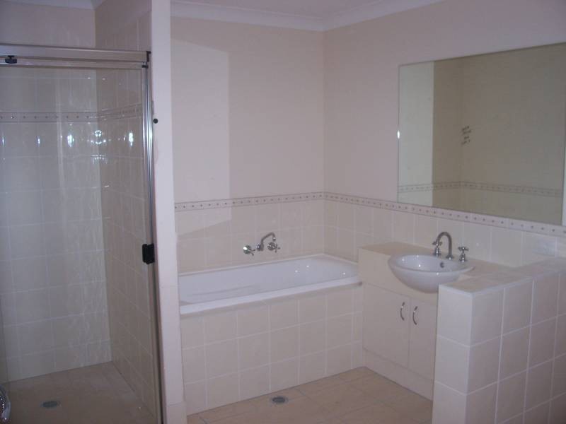 3 Maranoa Street, Coomera QLD 4209