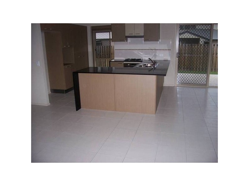 6 Rockwood Drive, Ormeau QLD 4208