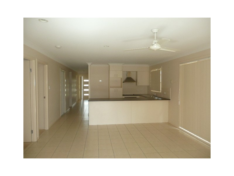12 Silvergull Street, Coomera QLD 4209