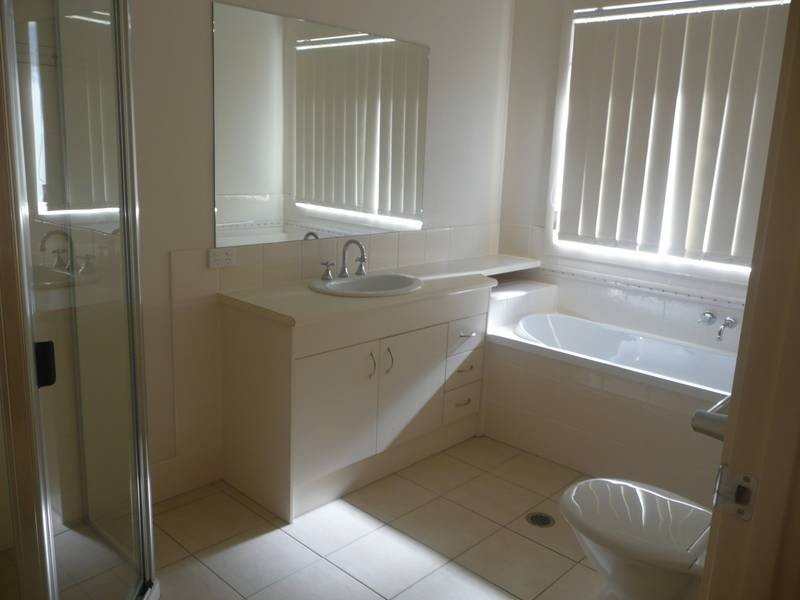 6 Elabana Court, Upper Coomera QLD 4209