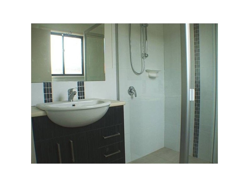 8 Runway Dr, Upper Coomera QLD 4209